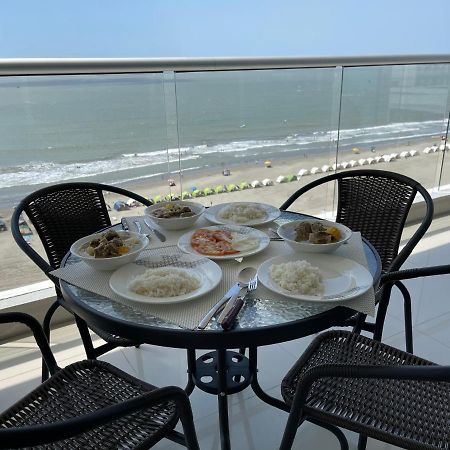 Cartagena Beach Front Apartments Bagian luar foto