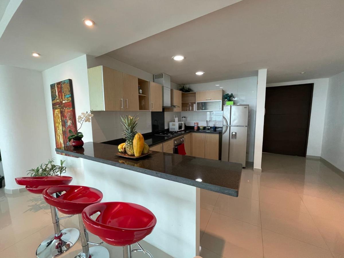 Cartagena Beach Front Apartments Bagian luar foto