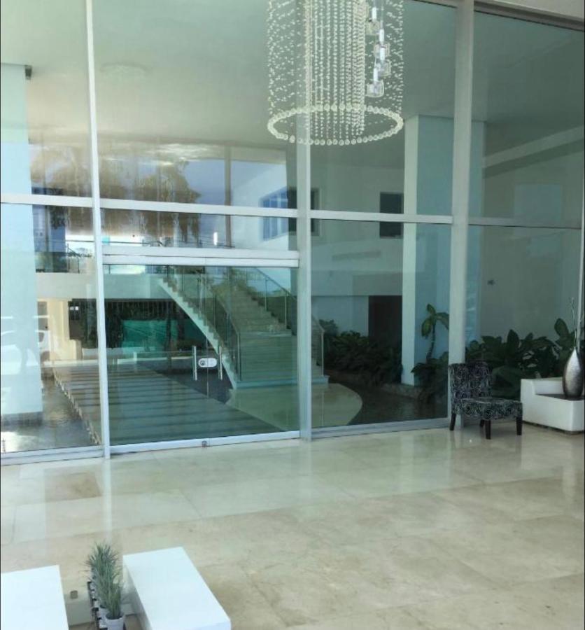 Cartagena Beach Front Apartments Bagian luar foto