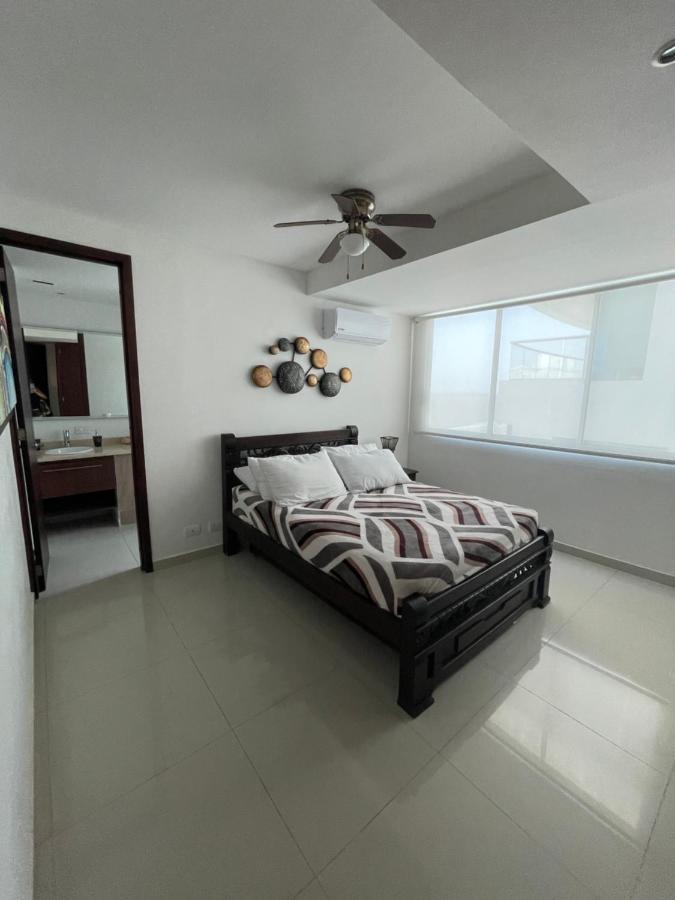Cartagena Beach Front Apartments Bagian luar foto