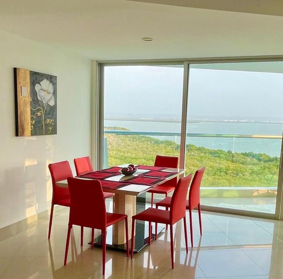 Cartagena Beach Front Apartments Bagian luar foto